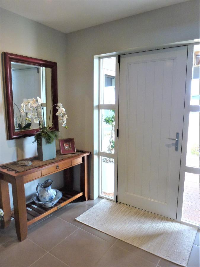 Aquila Haven Guest House Whitianga Bagian luar foto