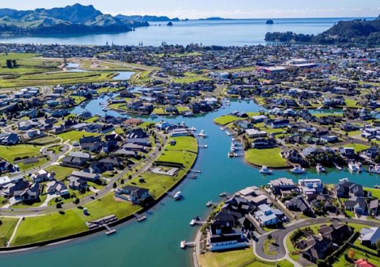 Aquila Haven Guest House Whitianga Bagian luar foto